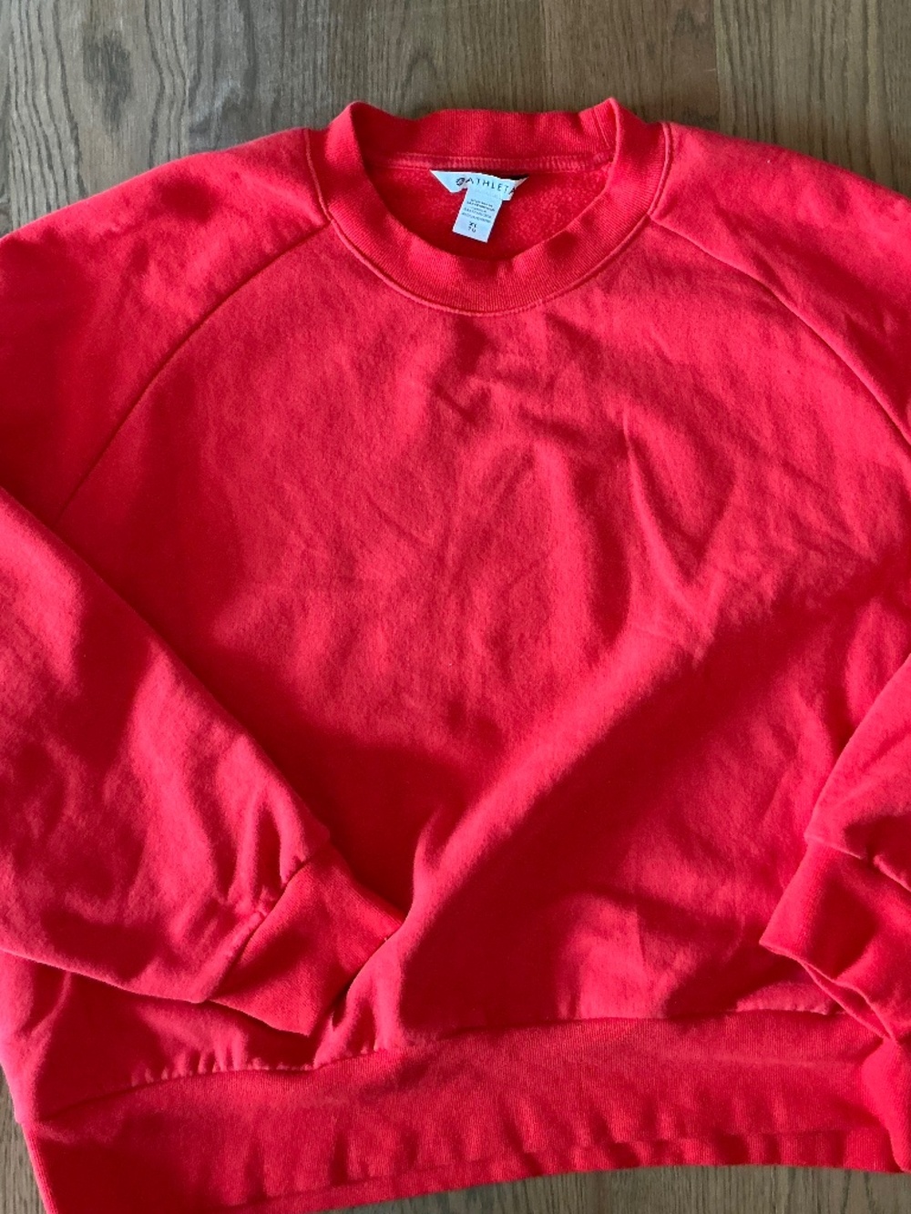 Athleta Women’s’ Crew Neck Sweatshirt Red XL